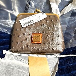 Dooney & Bourke Kisslock